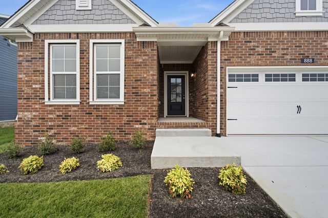 888 Joe Miller Dr, Hendersonville, TN 37075