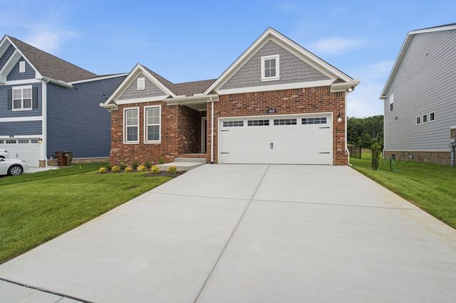 888 Joe Miller Dr, Hendersonville, TN 37075