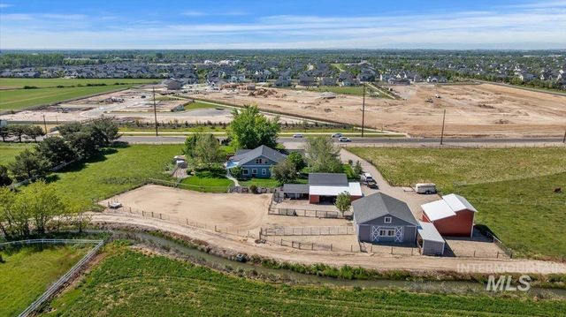 5410 W Beacon Light Rd, Eagle, ID 83616