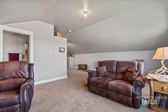 5410 W Beacon Light Rd, Eagle, ID 83616