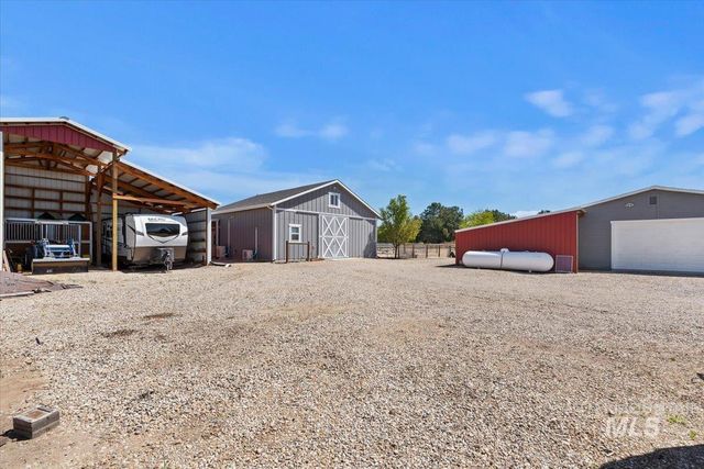 5410 W Beacon Light Rd, Eagle, ID 83616
