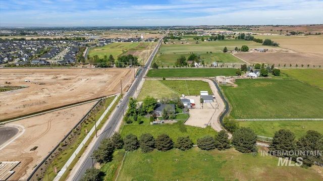 5410 W Beacon Light Rd, Eagle, ID 83616