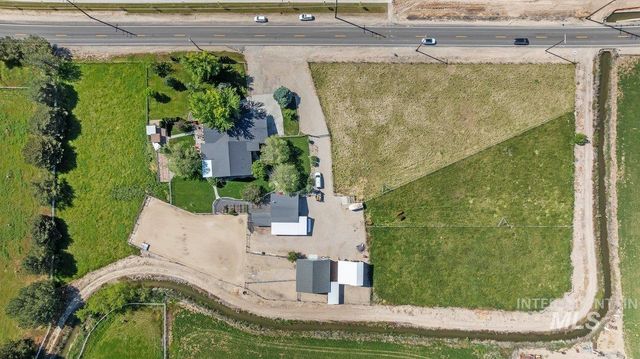 5410 W Beacon Light Rd, Eagle, ID 83616