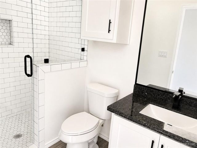 406 W Kohala Avenue, Mission, TX 78573