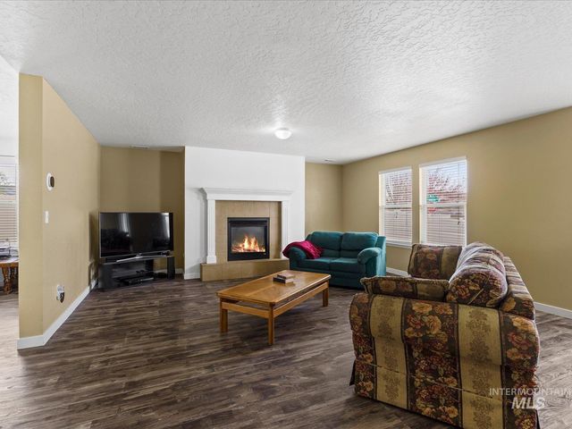 190 W Tehuti Ct., Kuna, ID 83634