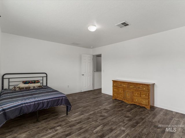 190 W Tehuti Ct., Kuna, ID 83634