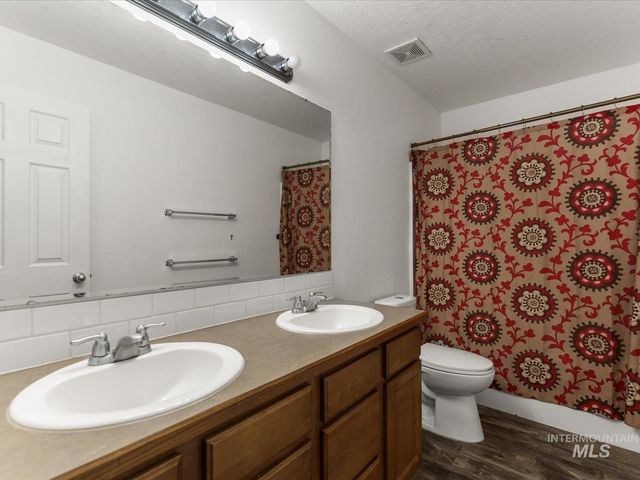 190 W Tehuti Ct., Kuna, ID 83634