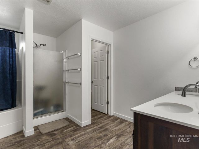 190 W Tehuti Ct., Kuna, ID 83634