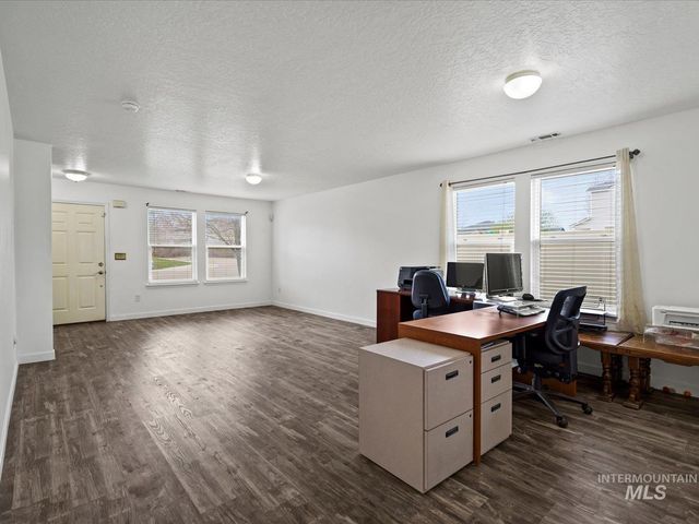 190 W Tehuti Ct., Kuna, ID 83634