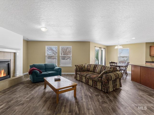 190 W Tehuti Ct., Kuna, ID 83634