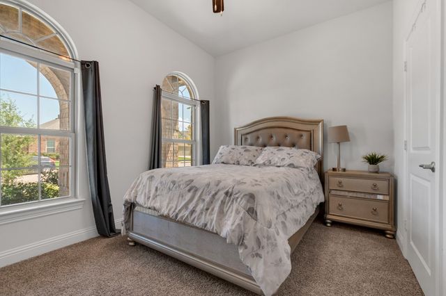 11120 Ranchera Drive, Aubrey, TX 76227