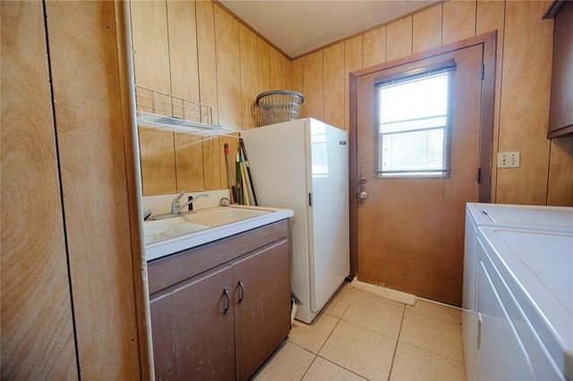 507 South Street, Schulenburg, TX 78956