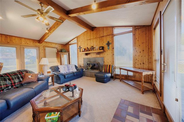 507 South Street, Schulenburg, TX 78956