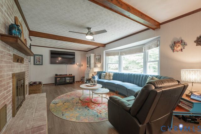 24601 Pear Orchard Rd, Moseley, VA 23120