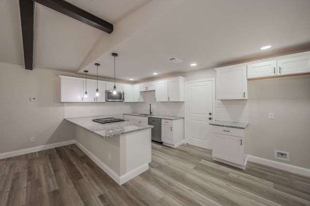 1006 N Ector Drive, Euless, TX 76039