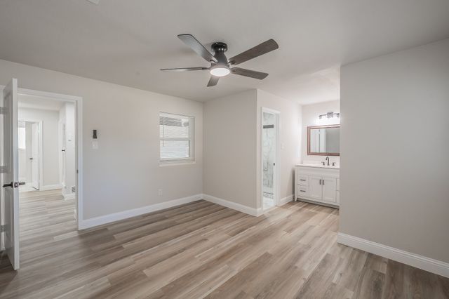 1006 N Ector Drive, Euless, TX 76039