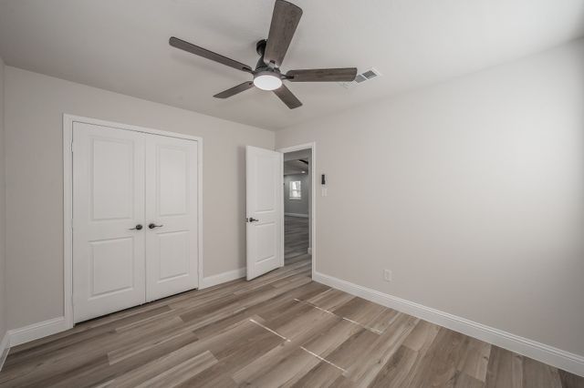 1006 N Ector Drive, Euless, TX 76039