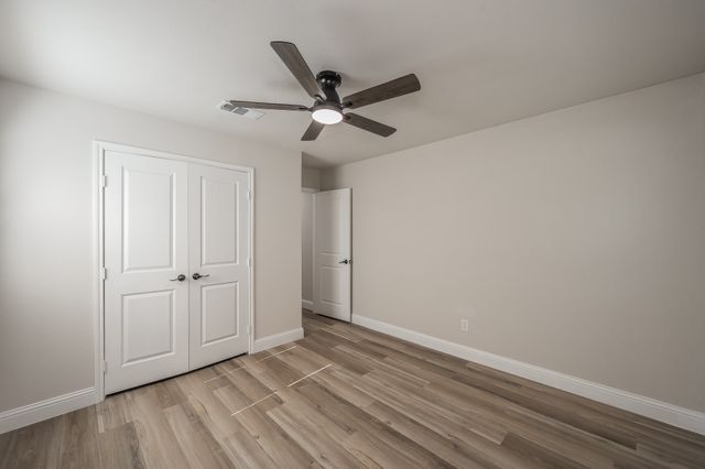 1006 N Ector Drive, Euless, TX 76039