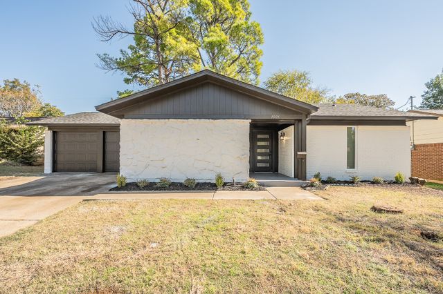 1006 N Ector Drive, Euless, TX 76039