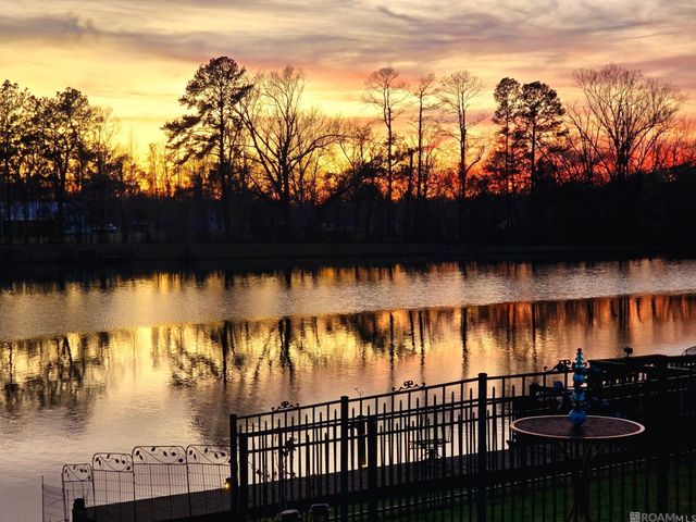 18167 Kenner Dr, Prairieville, LA 70769