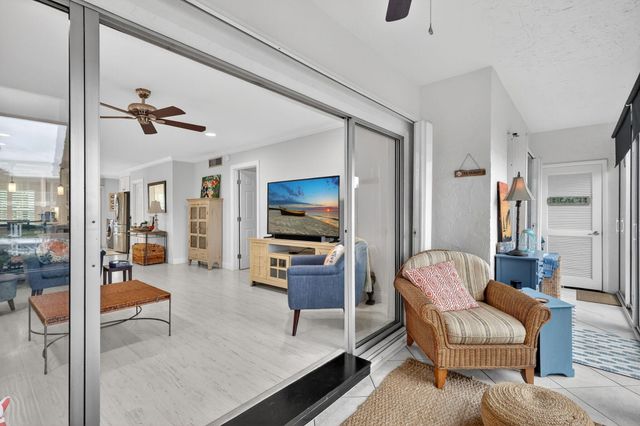 1866 SW Palm City Road 107, Stuart, FL 34994