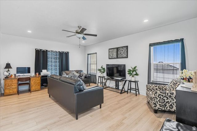 4459 E PINE DR, Eagle Mountain, UT 84005