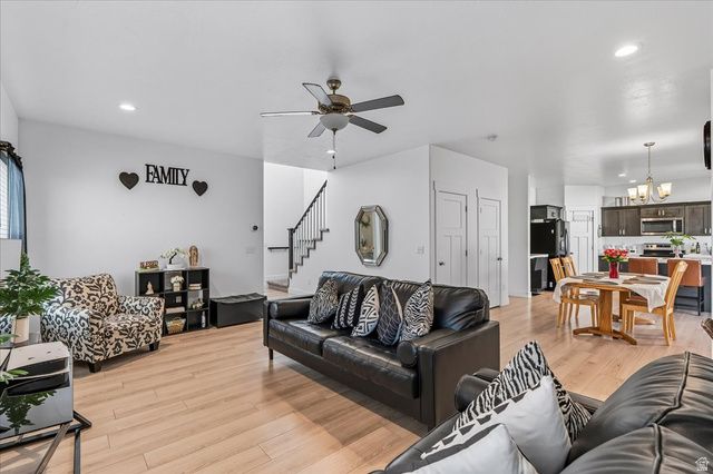 4459 E PINE DR, Eagle Mountain, UT 84005