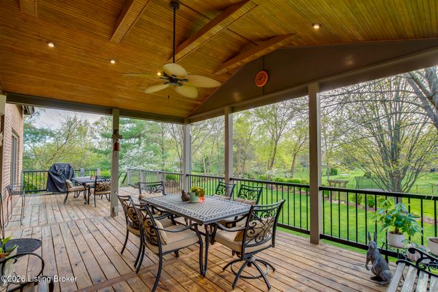 3116 Ridgemoor Ct, Prospect, KY 40059