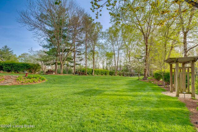 3116 Ridgemoor Ct, Prospect, KY 40059