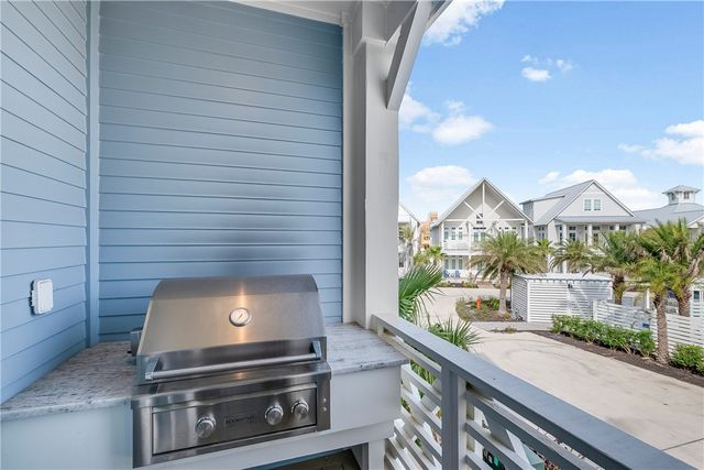 112 Neighborly Square, Port Aransas, TX 78373