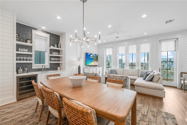 112 Neighborly Square, Port Aransas, TX 78373