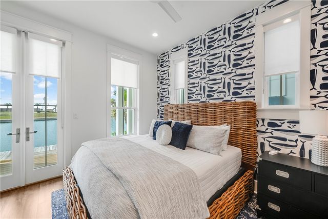 112 Neighborly Square, Port Aransas, TX 78373