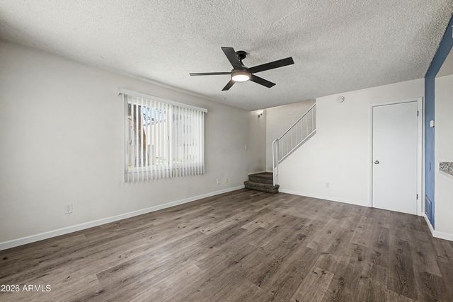 5204 N 42ND Drive, Phoenix, AZ 85019