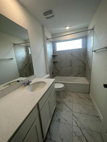 312 Sonterra DR, San Marcos, TX 78666