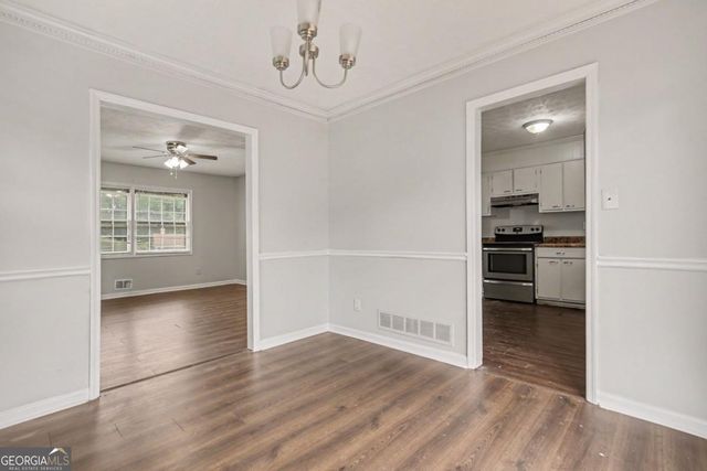 2120 Sandgate Circle, Atlanta, GA 30349
