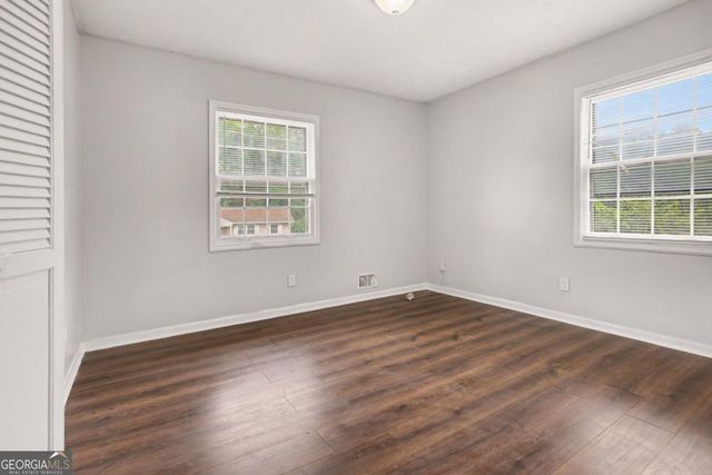 2120 Sandgate Circle, Atlanta, GA 30349