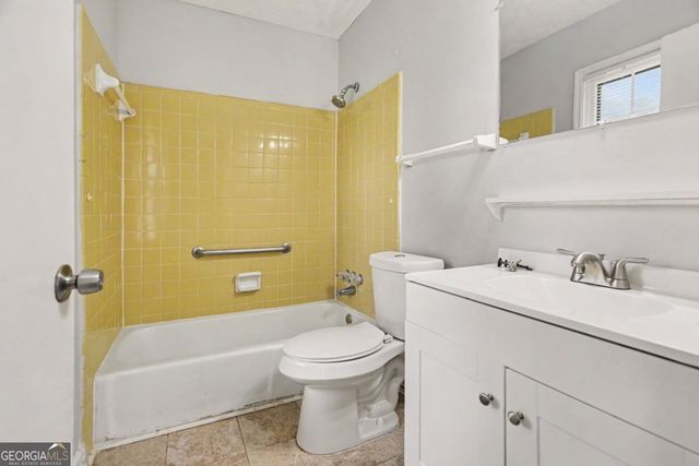 2120 Sandgate Circle, Atlanta, GA 30349