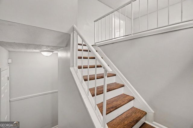 2120 Sandgate Circle, Atlanta, GA 30349