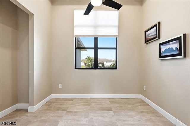 1813 NW 37th PL, Cape Coral, FL 33993