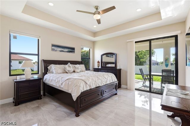 1813 NW 37th PL, Cape Coral, FL 33993