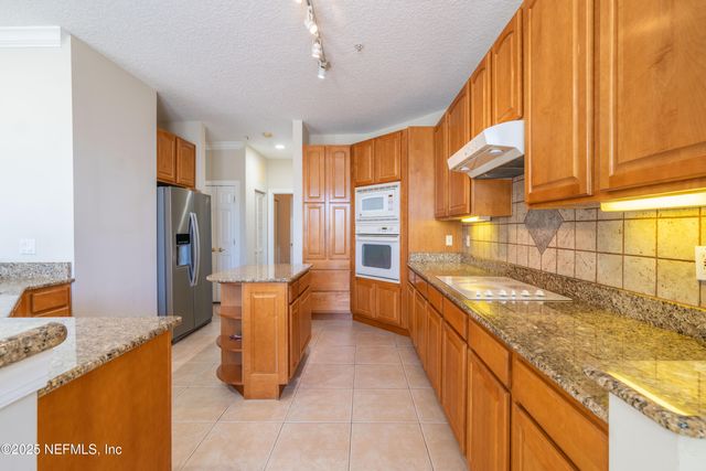 215 OCEAN GRANDE Drive PH3, Ponte Vedra Beach, FL 32082