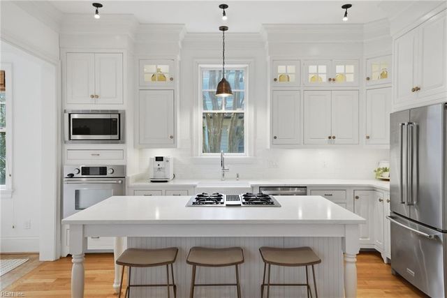 9528 25th Bay ST, Norfolk, VA 23518