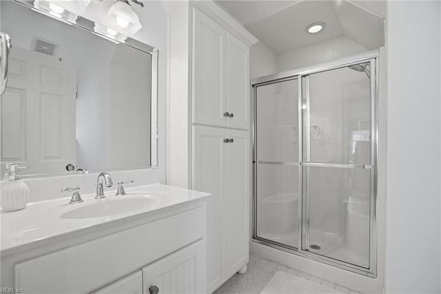 9528 25th Bay ST, Norfolk, VA 23518