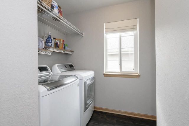 3800 Rivers Crossing DRIVE, Waukesha, WI 53189