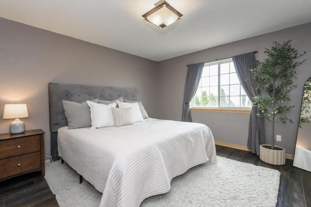 3800 Rivers Crossing DRIVE, Waukesha, WI 53189