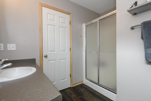 3800 Rivers Crossing DRIVE, Waukesha, WI 53189