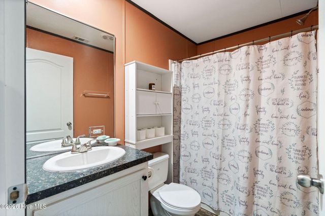 1060 Poplar Road, Southport, NC 28461