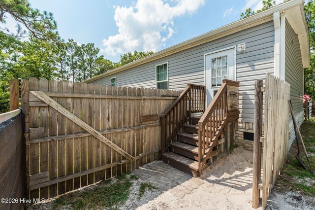 1060 Poplar Road, Southport, NC 28461