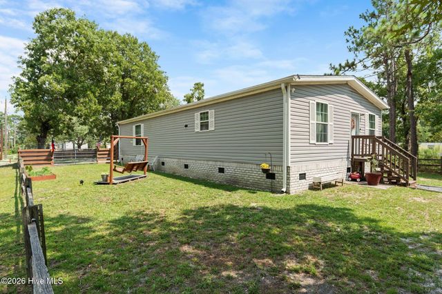 1060 Poplar Road, Southport, NC 28461