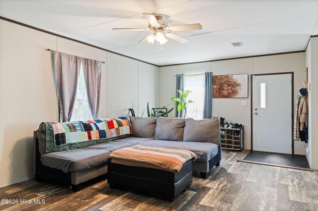 1060 Poplar Road, Southport, NC 28461